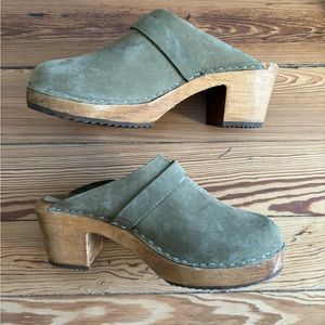 MB Green Clogs Made in Sweden Size 38